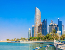 Abu Dhabi's Coastal Charm: Luxury Summer Homes by the Sea