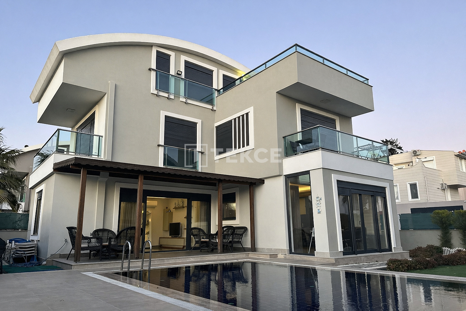Detached Villa with High-Quality Features in Kadriye Antalya