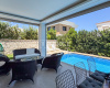 Freistehende Villa Mit Pool Nahe Von Annehmlichkeiten In Alaçatı Çeşme 6