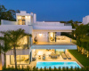 Sea View Villas in Exclusive Location Near Beach in Marbella 6
