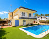 La Zenia'da Plaja 100 M Mesafede Havuzlu Villa
