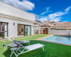 Elegante Casa De 3 Dormitorios Con Piscina Y Solárium En Quesada 4