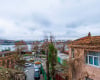Café Vue Mer Sur Une Rue Animée À Istanbul Fatih Balat 4