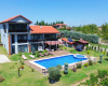 Karamürsel'de Havuz ve Türk Hamamlı Geniş Bahçeli Çiftlik Evi 1