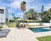 Luxe Villa Close to the City Center in El Campello Alicante