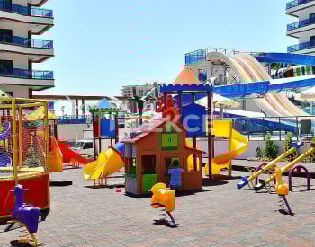 Alanya Mahmutlar’da Site İçerisinde Deniz Manzaralı Eşyalı Daire 13