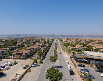 Tiendas En El Valle De La Toscana En Buyukcekmece Estambul 4