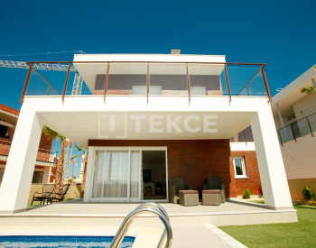 Gran Alacant, Alicante’de Kumsala Yakın Şık Villa 2