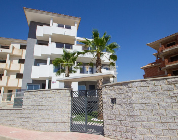 Eleganta Lägenheter Nära Golfbanan I Villamartin Alicante 2