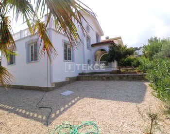 Sea View Detached Home for Sale in Girne Esentepe 10