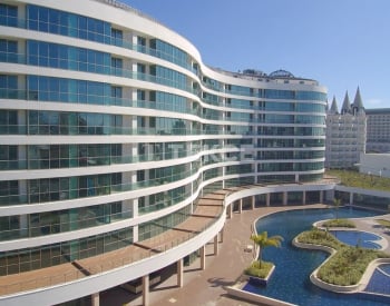Properties in a Complex Close to the Beach in Antalya Aksu 4