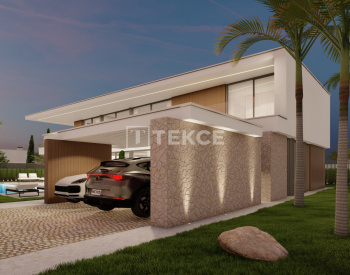 Luxury Properties Near the Beach and Amenities in Cabo Roig 5