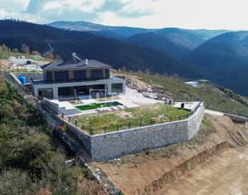 Furnished Detached Villa with Pool and Large Garden in Çamdibi 3