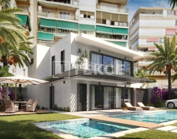Alicante El Campello'da Eşiz Manzaralı Müstakil Villa 1