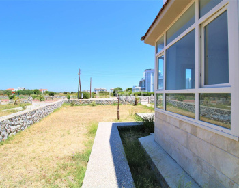 Kuzey Kıbrıs Girne'de Denize Yürüme Mesafesinde Müstakil Villa 6