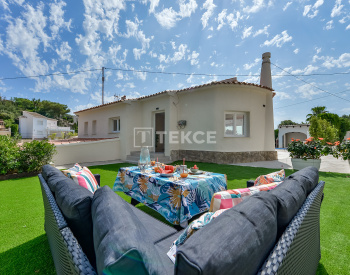 Gerenoveerde Villa Vlakbij Het Strand In Benissa Alicante 1