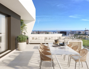 Gut Gelegene Wohnungen Mit Malerischem Ausblick In Estepona 1