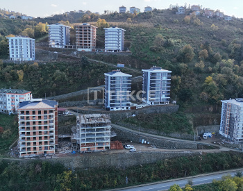 Yomra'da D-5 Karayolu'na Yakın Mesafede Satılık Daireler 5