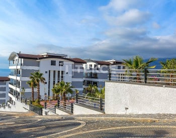 Appartementen Te Koop Met Uitzicht Op De Stad En De Zee In Kargıcak 9