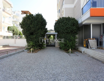 2-bedroom Furnished Flat in a Complex with Pool in Konyaalti 3