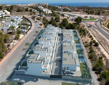 Finestrat’ta Dağ ve Deniz Manzaralı Lüks Villalar 11