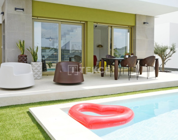 Villen Mit Exklusiven Pools Und Gärten In Orihuela Alicante 6