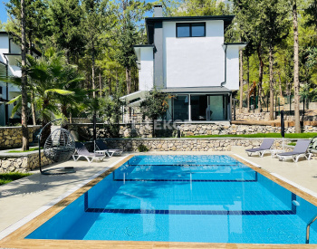 Villa Con Piscina Comunitaria En Un Entorno Natural En Kemer Antalya 15