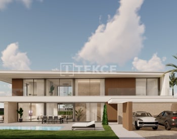 Luxury Properties Near the Beach and Amenities in Cabo Roig 1