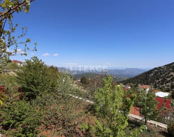 Hus Med Bergsutsikt Och Sammanflätad Natur I Antalya 1