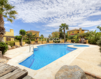 Villas Individuelles Dans Une Résidence Luxueuse À Almería 6