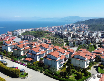 Mudanya Halitpaşa'da Deniz Manzaralı Eşyalı Müstakil Villa 8