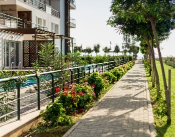 Kıbrıs'ta Özel Plajı Bulunan Lüks Sitede Satılık Daireler 4
