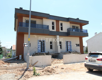 Halv Fristående Villor I En Prestigefylld Plats I Çankaya 4
