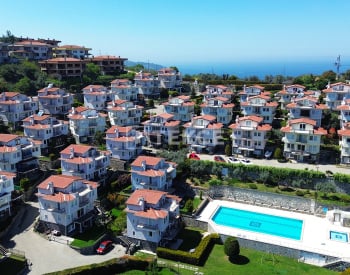 Mudanya Halitpaşa'da Deniz Manzaralı Eşyalı Müstakil Villa 1