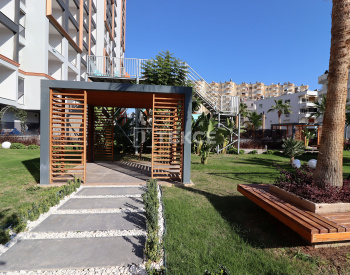 Real Estate in a Complex with Extensive Facilities in Mersin 10