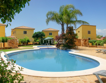 Villas Individuelles Dans Une Résidence Luxueuse À Almería 7