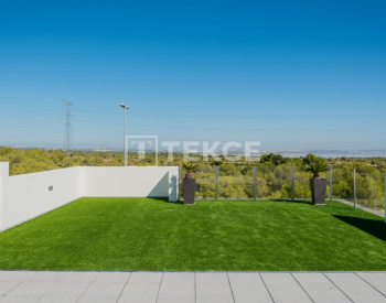 Villas Individuelles De Style Bungalow Avec Vue Sur Le Lac À Orihuela 3