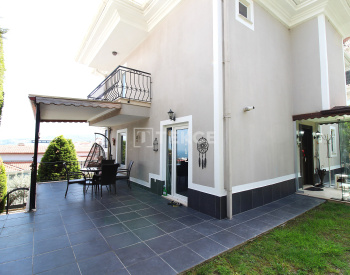 Mudanya Halitpaşa'da Deniz Manzaralı Eşyalı Müstakil Villa 10