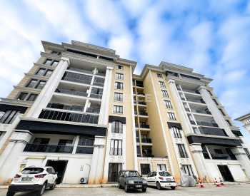 Brand-new 3-bedroom Apartment in Trabzon 4