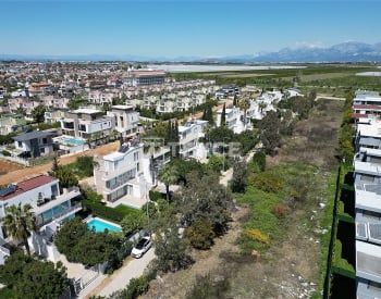 Villa Tríplex Amueblada Con Piscina En Kadriye Antalya 4