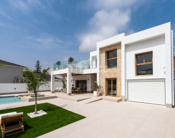 Traumhafte Villa Mit 4 Schlafzimmern, Pool Und Solarium In Orihuela 2