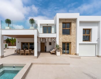 Traumhafte Villa Mit 4 Schlafzimmern, Pool Und Solarium In Orihuela 3