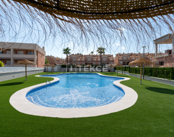 Bungalows Con Diseño Elegante En Gran Alacant Alicante 3