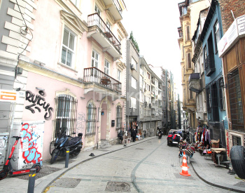 位于伊斯坦布尔贝尤鲁（beyoğlu）的加拉塔塔楼景观带家具公寓 2