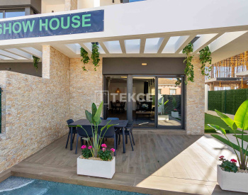 Moderna Villor Med Pooler I Los Montesinos 3