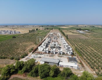 Maisons Dans Un Projet Sécurisé Avec Piscine À Dikili Izmir 2