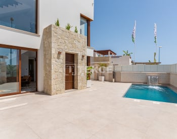 Chalet Cerca De La Playa En Palomares Con Diseño Chic 7
