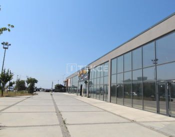 Tiendas En El Valle De La Toscana En Buyukcekmece Estambul 9