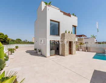 Chalet Cerca De La Playa En Palomares Con Diseño Chic 2