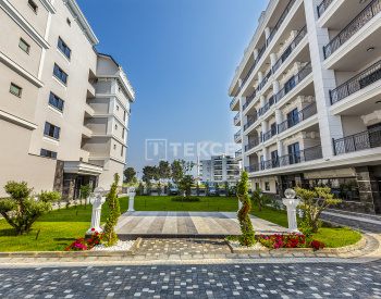Ready to Move Apartments 50 M From the Sea in Alanya Kargıcak 8
